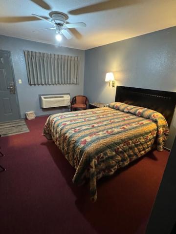Pratt Budget Inn 외부 사진